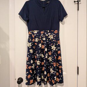 Short sleeve floral dress